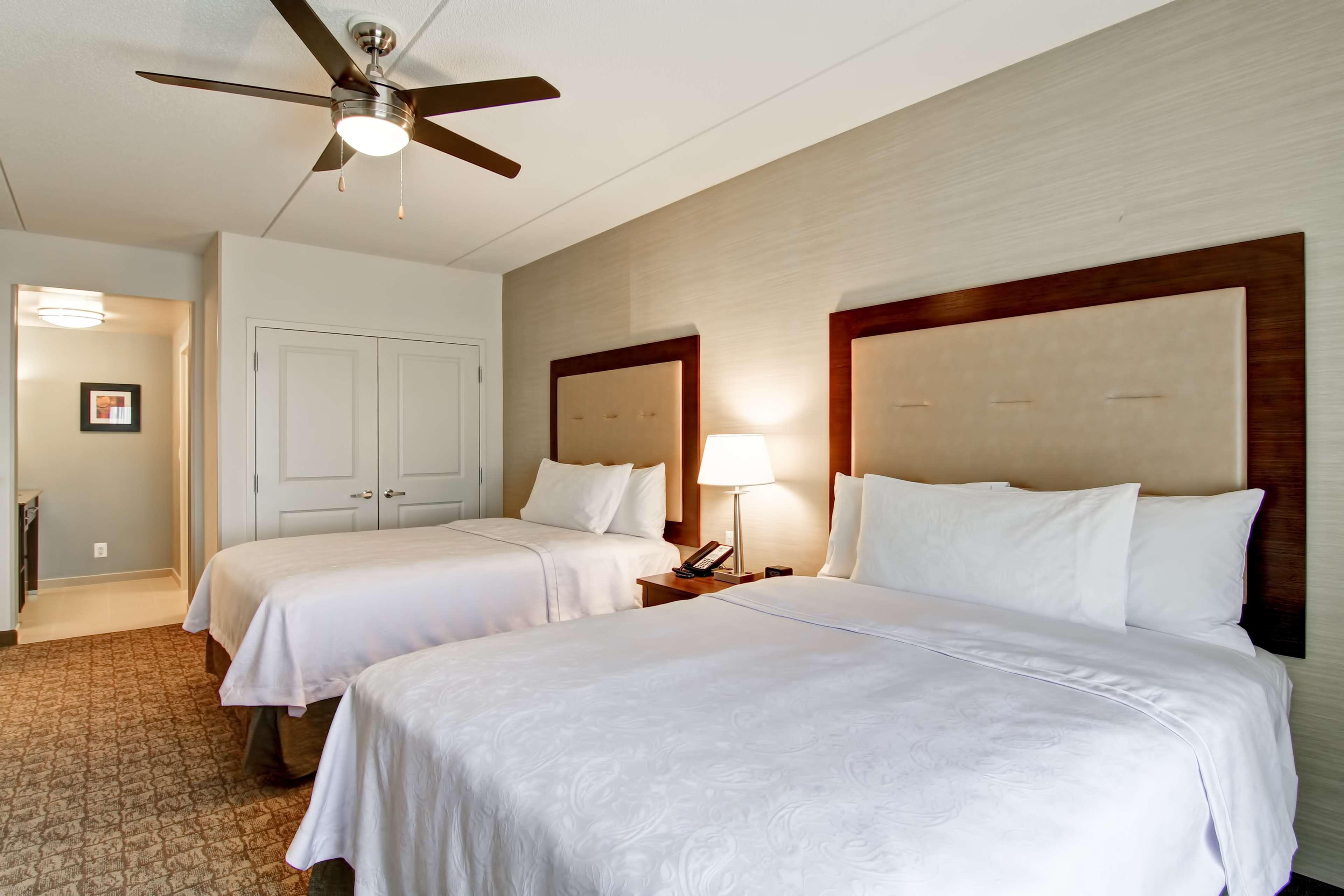 Homewood Suites By Hilton Woodbridge Exteriör bild