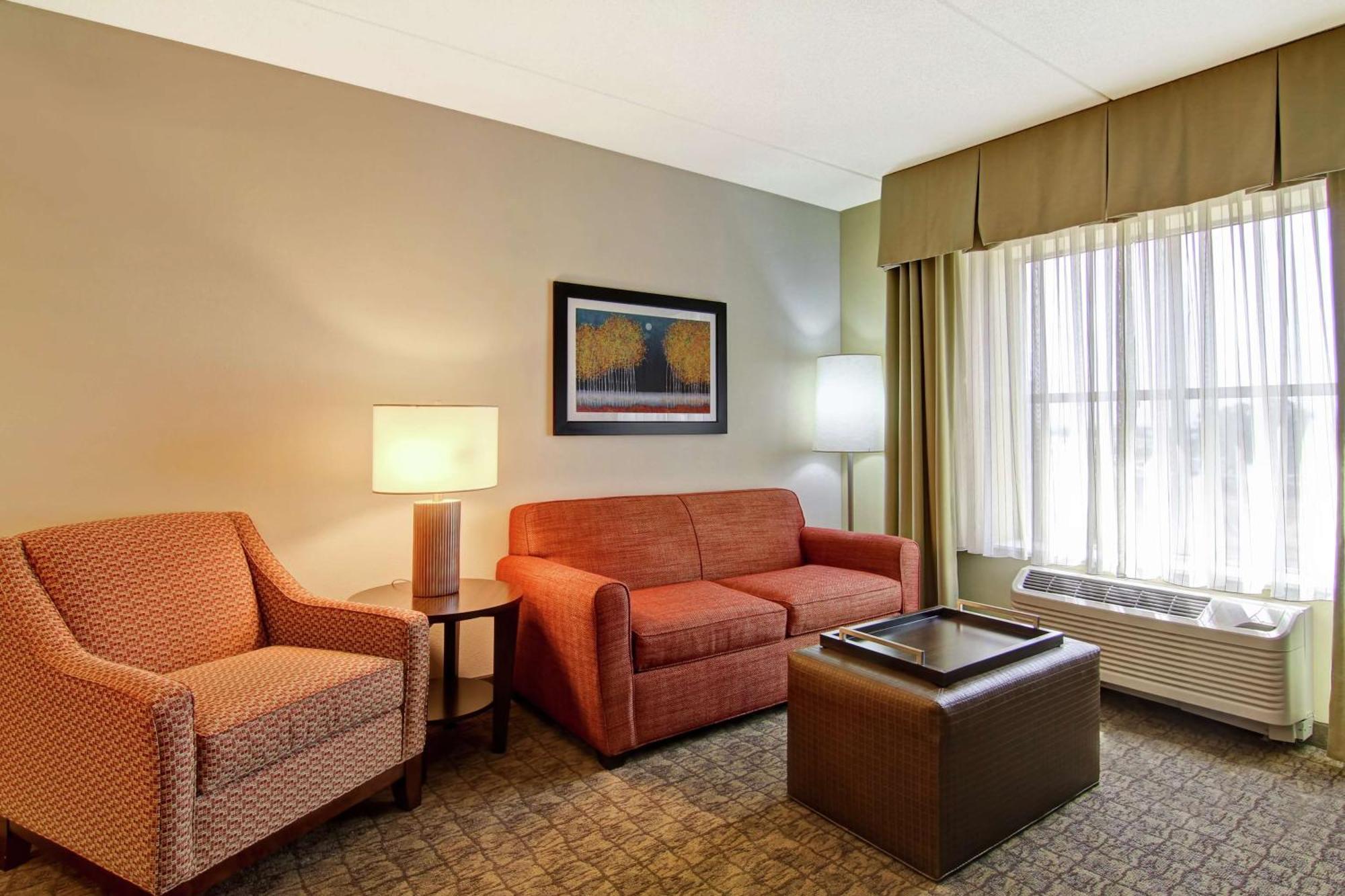 Homewood Suites By Hilton Woodbridge Exteriör bild